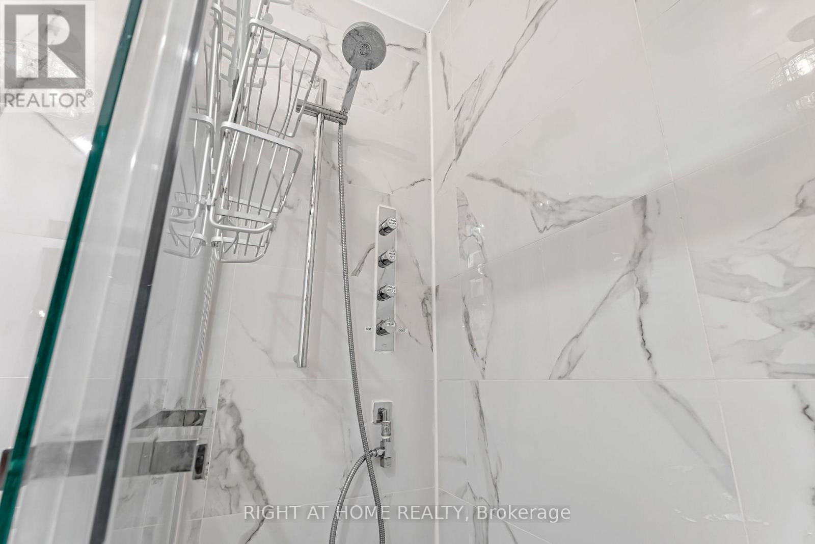 418 Queen Street W, Toronto, Ontario  M5V 2A7 - Photo 36 - C12785352