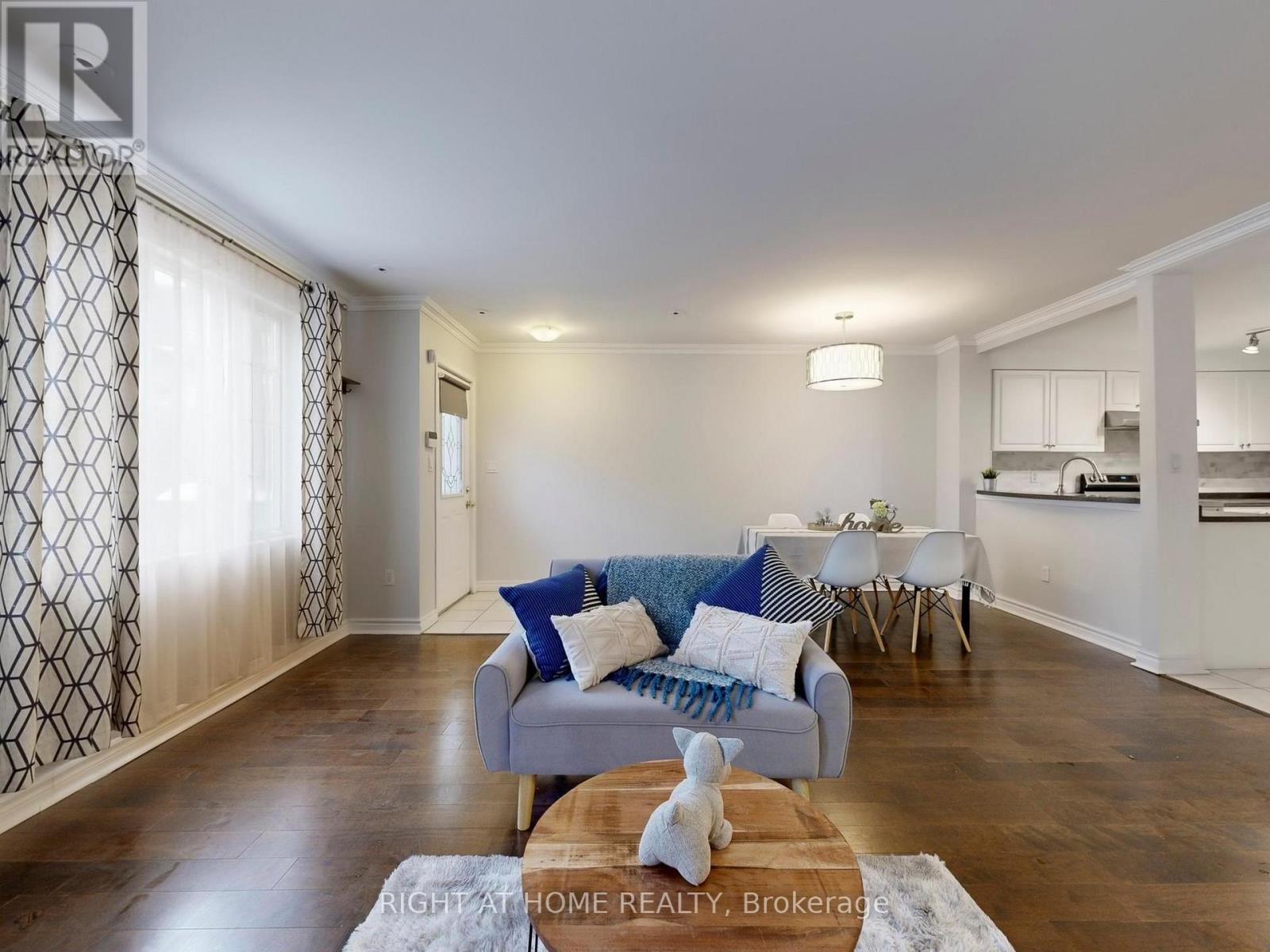 B28 - 108 Finch Avenue W, Toronto, Ontario  M2N 6W6 - Photo 12 - C12785356