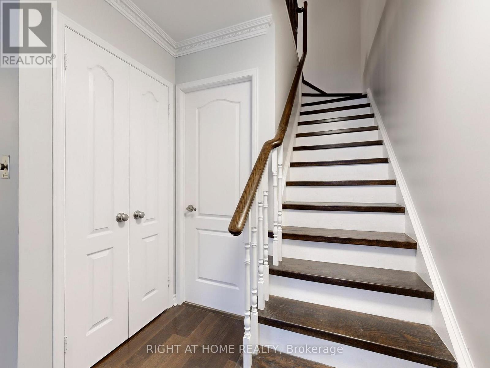 B28 - 108 Finch Avenue W, Toronto, Ontario  M2N 6W6 - Photo 24 - C12785356