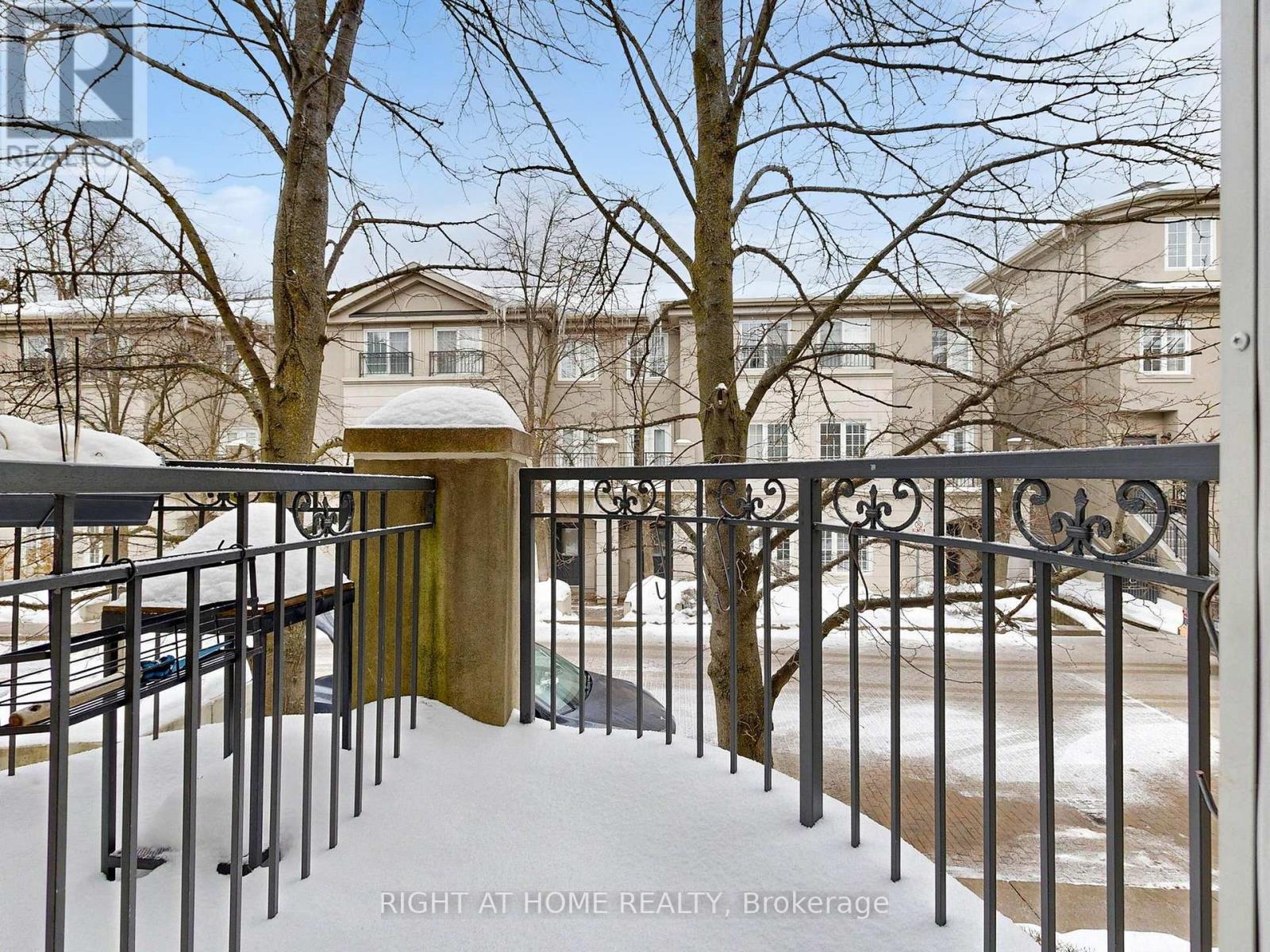 B28 - 108 Finch Avenue W, Toronto, Ontario  M2N 6W6 - Photo 39 - C12785356