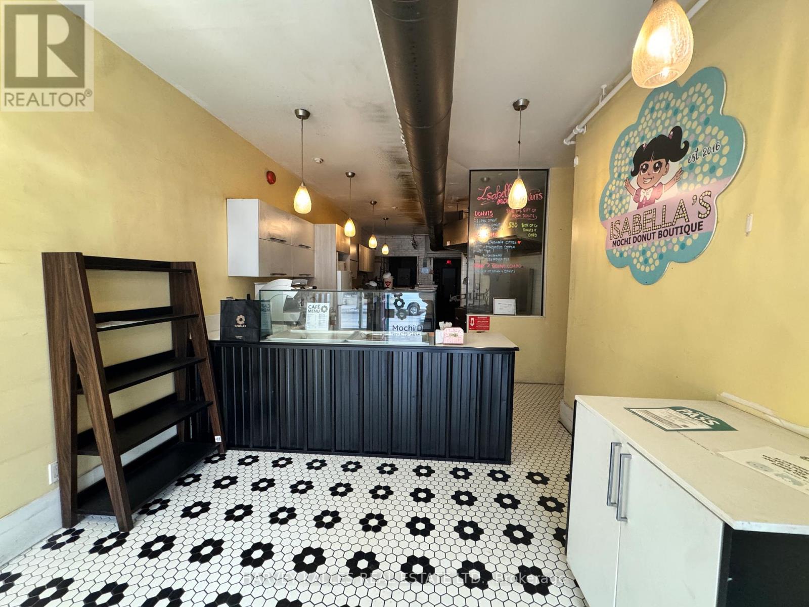 2066 Queen Street E, Toronto, Ontario  M4E 1C9 - Photo 8 - E12785350