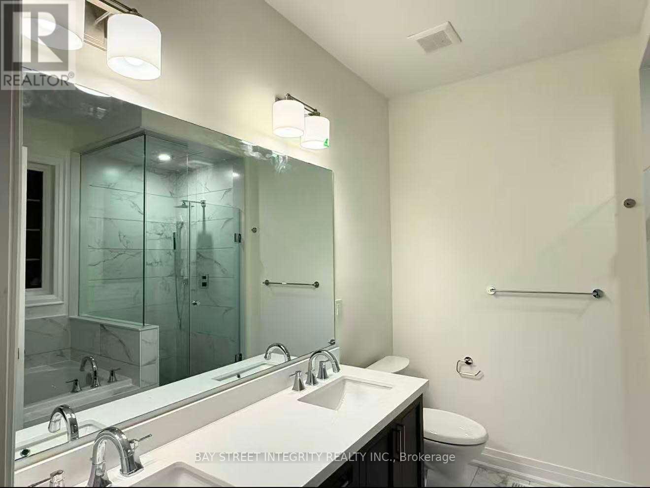 9 West Village Lane, Markham, Ontario  L6C 3L5 - Photo 24 - N12785312