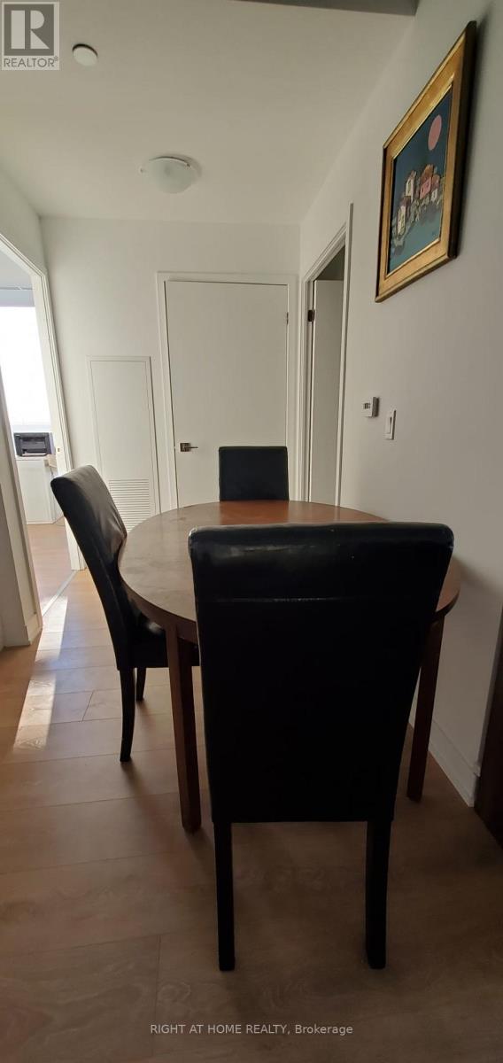 1124 - 498 Caldari Road, Vaughan, Ontario  L4K 0R6 - Photo 4 - N12785318