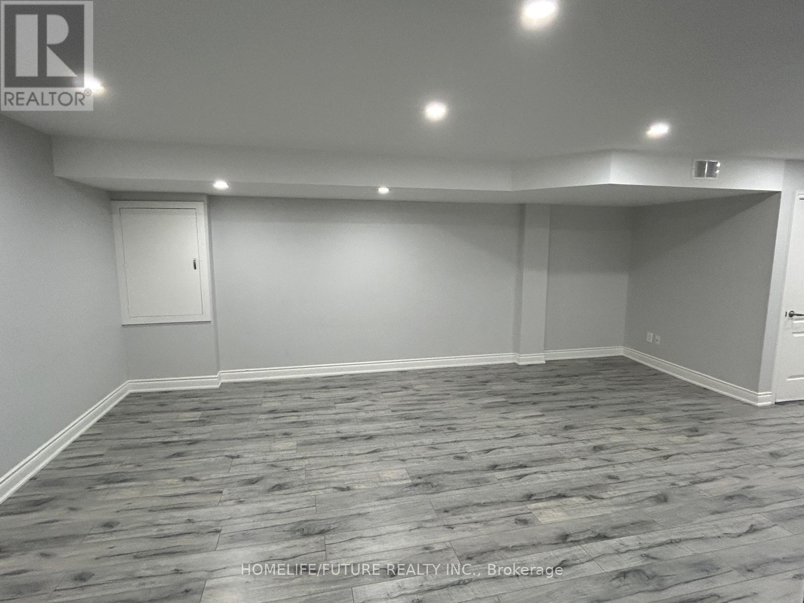 357 La Rocca Avenue, Vaughan, Ontario  L4H 3K6 - Photo 8 - N12785346