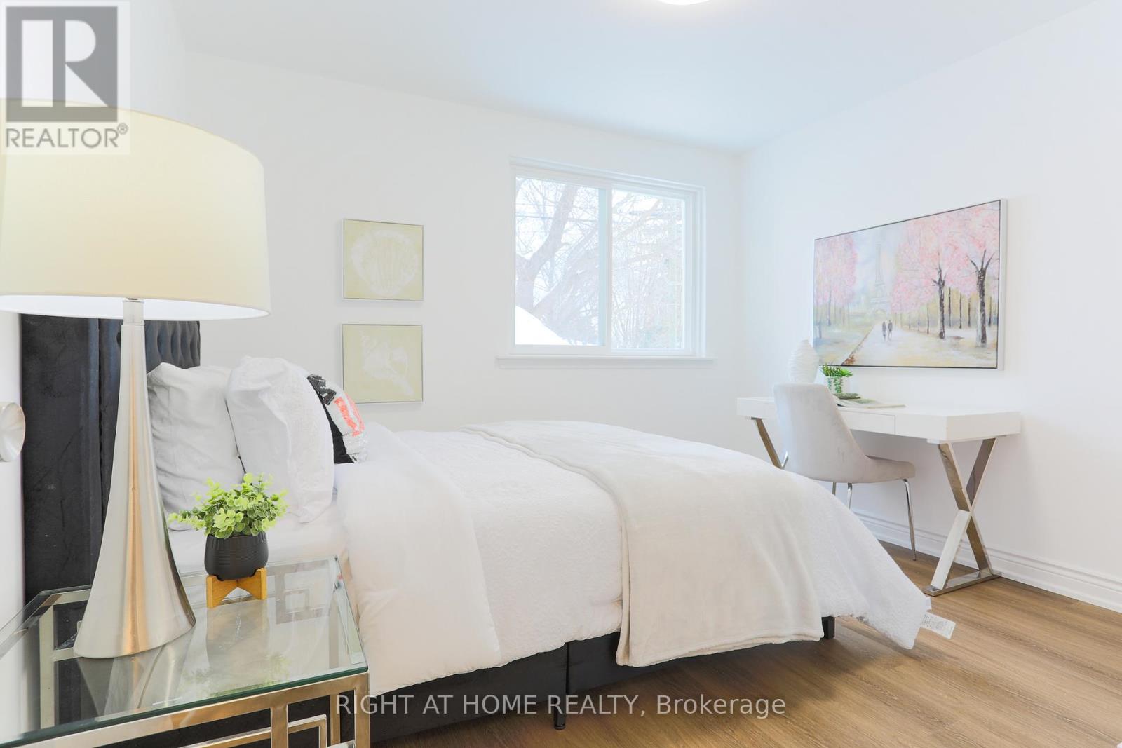 303 Blue Grass Boulevard, Richmond Hill, Ontario  L4C 3H3 - Photo 26 - N12785360