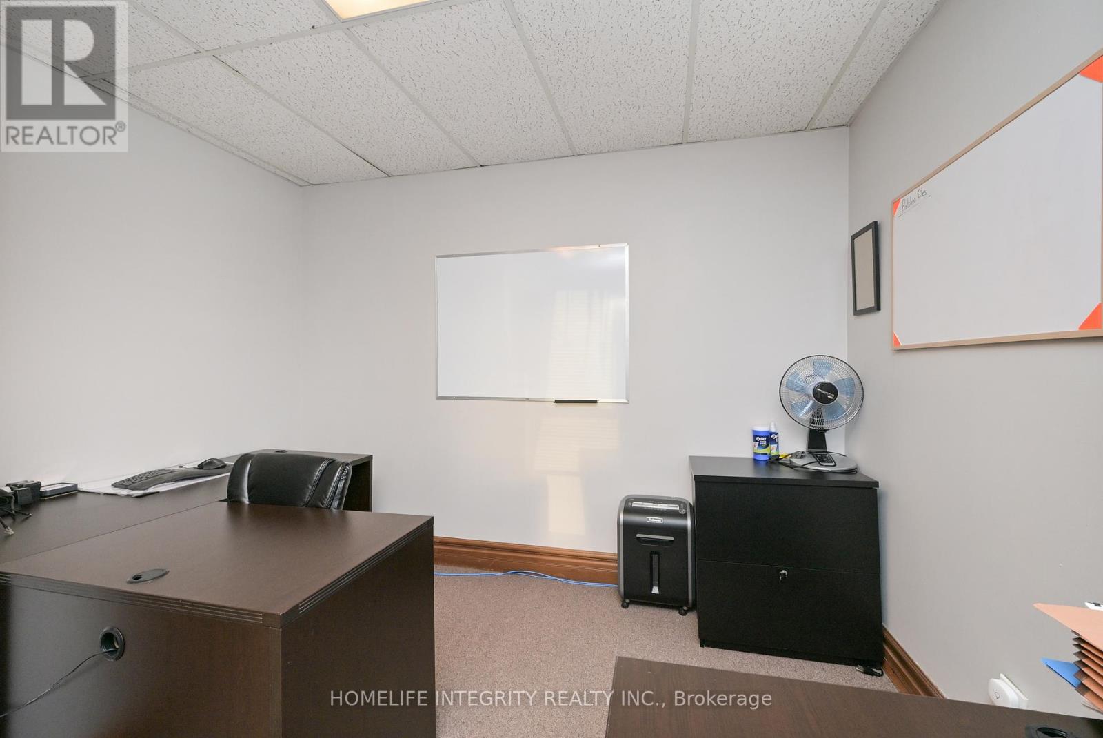 25 Berczy Street, Barrie, Ontario  L4M 3P6 - Photo 23 - S12785286