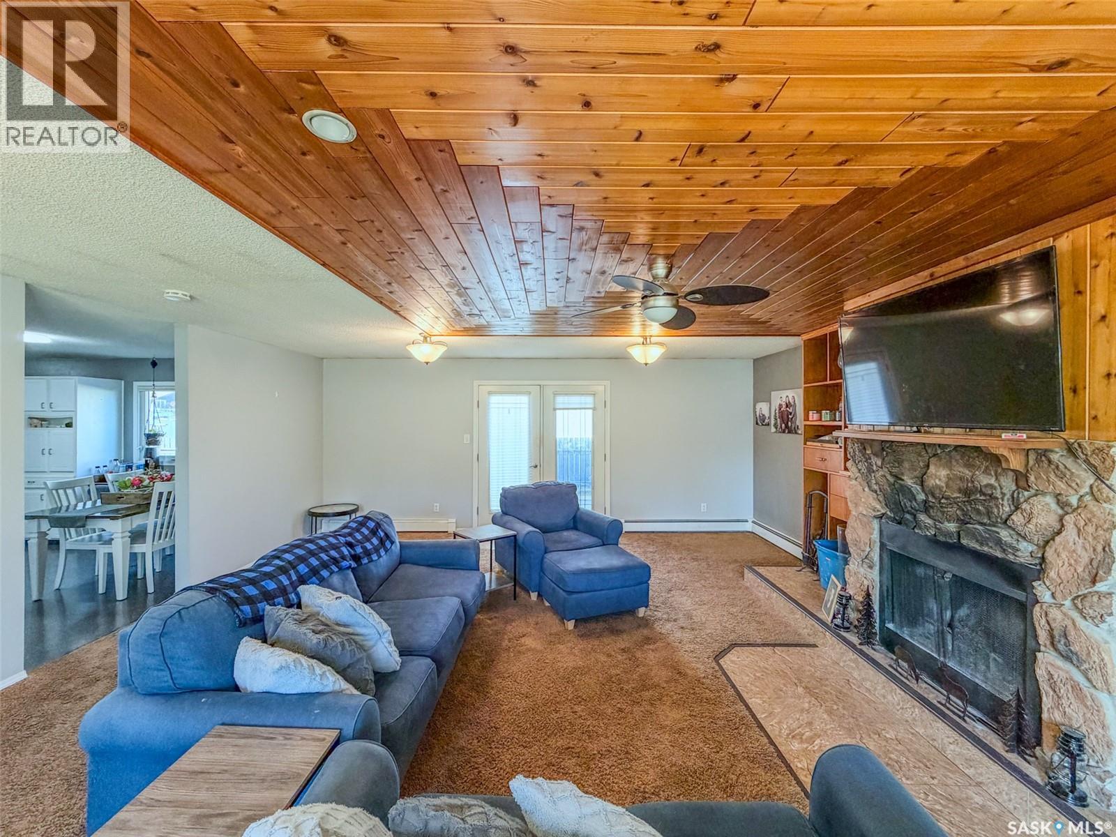 405 5th Street E, Shaunavon, Saskatchewan  S0N 2M0 - Photo 40 - SK028444