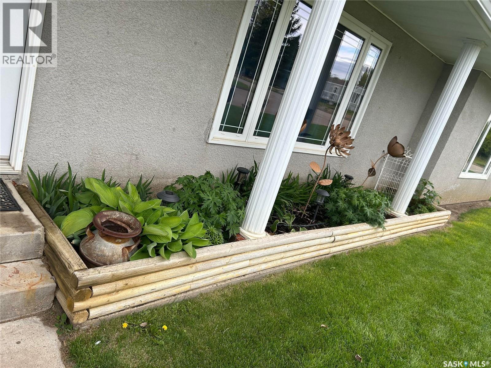 405 5th Street E, Shaunavon, Saskatchewan  S0N 2M0 - Photo 50 - SK028444