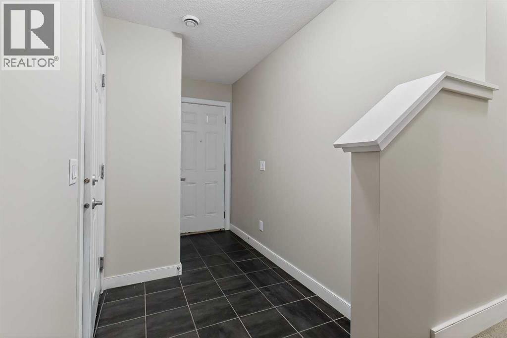 43 Redstone Circle Ne, Calgary, Alberta T3N 0M8 - Photo 12 - A2274037