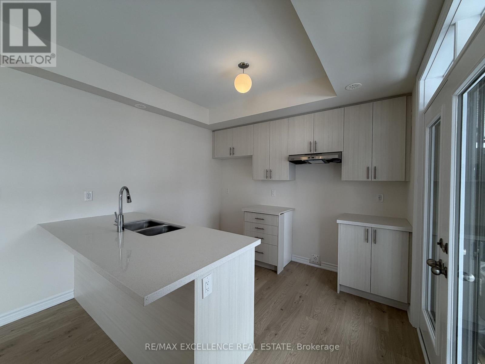 176 Petch Avenue, Caledon, Ontario  L7C 1Z9 - Photo 16 - W12785314