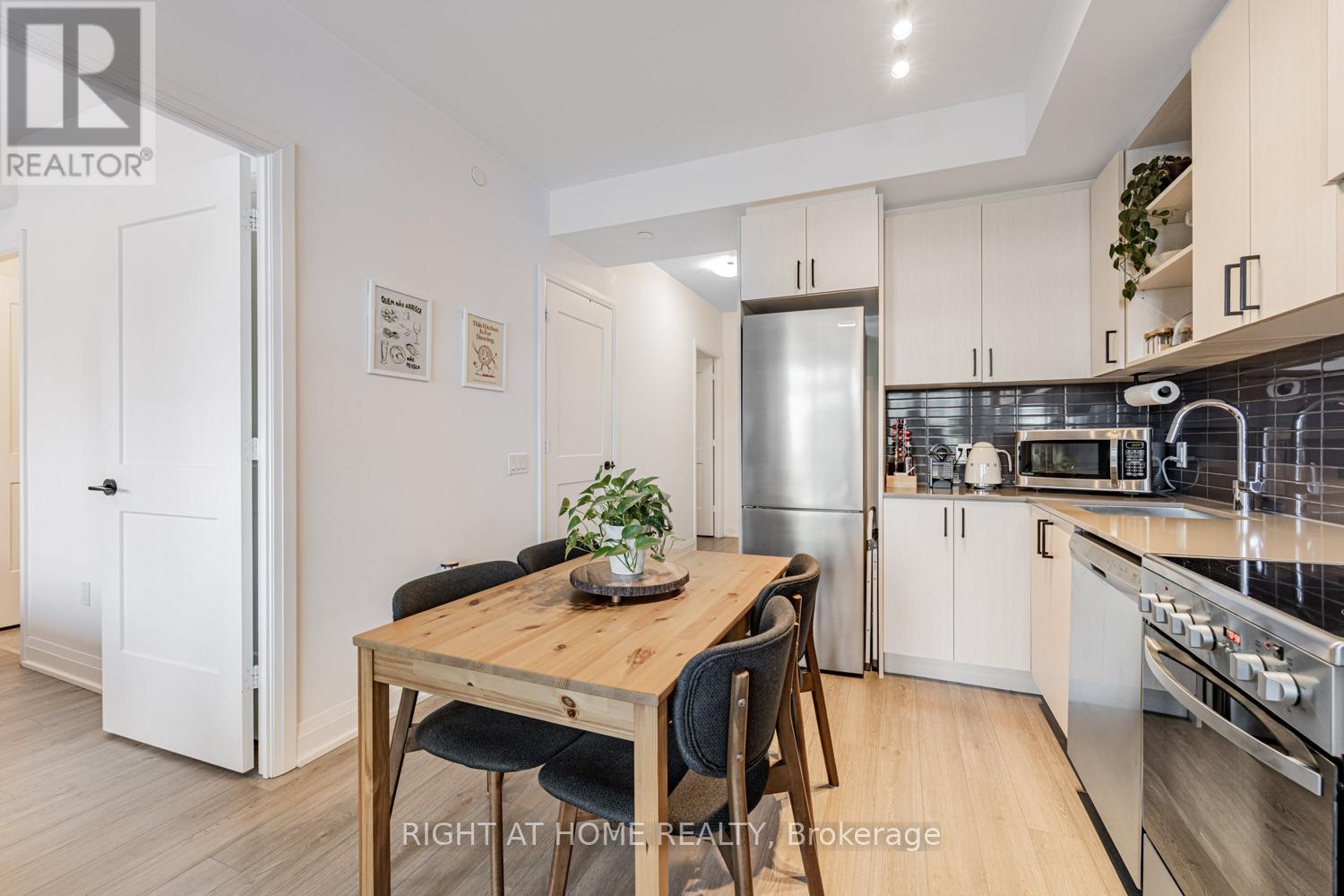 224 - 50 George Butchart Drive, Toronto, Ontario  M3K 0C9 - Photo 15 - W12785322