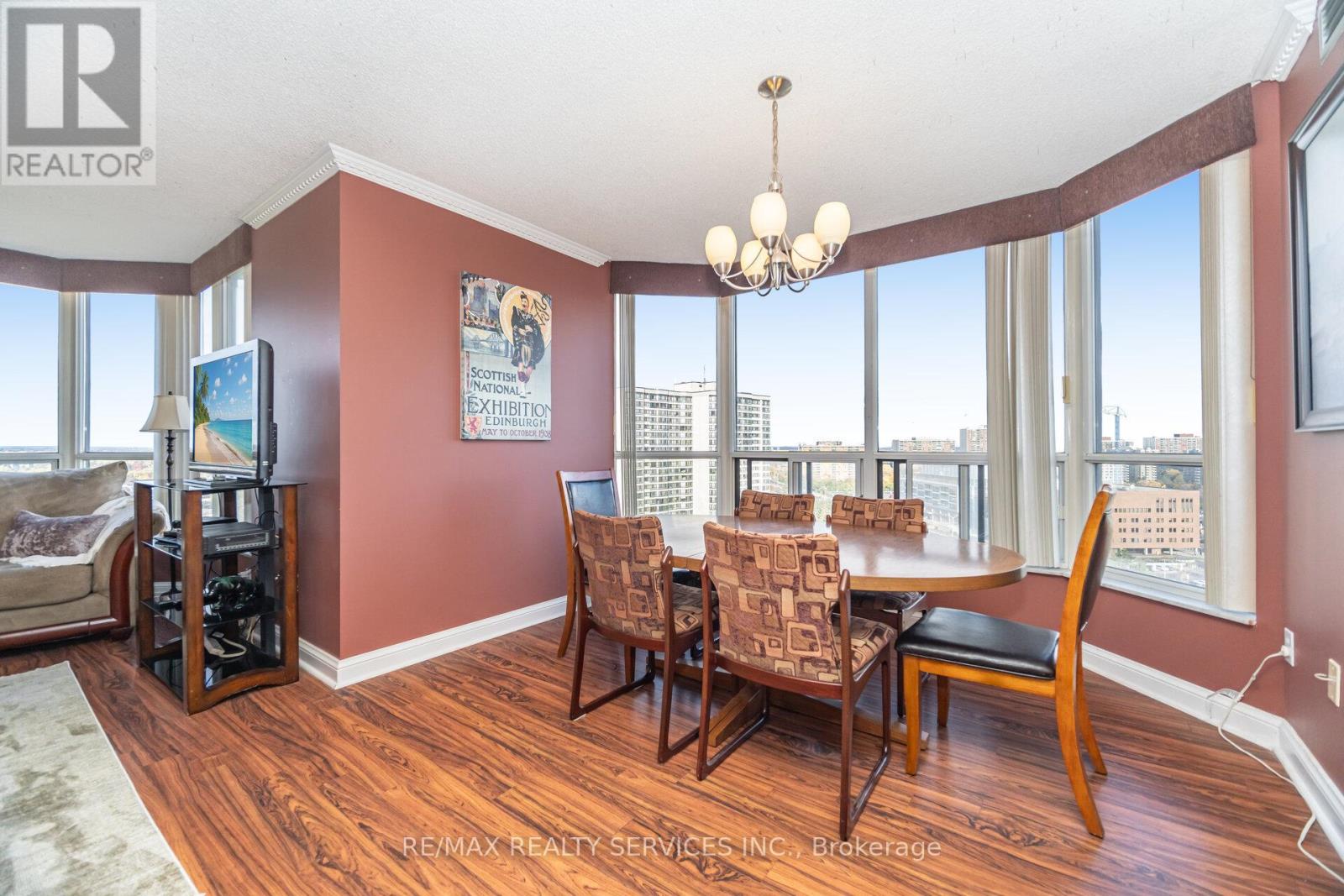 1502 - 22 Hanover Road, Brampton, Ontario  L6S 5K7 - Photo 11 - W12785336