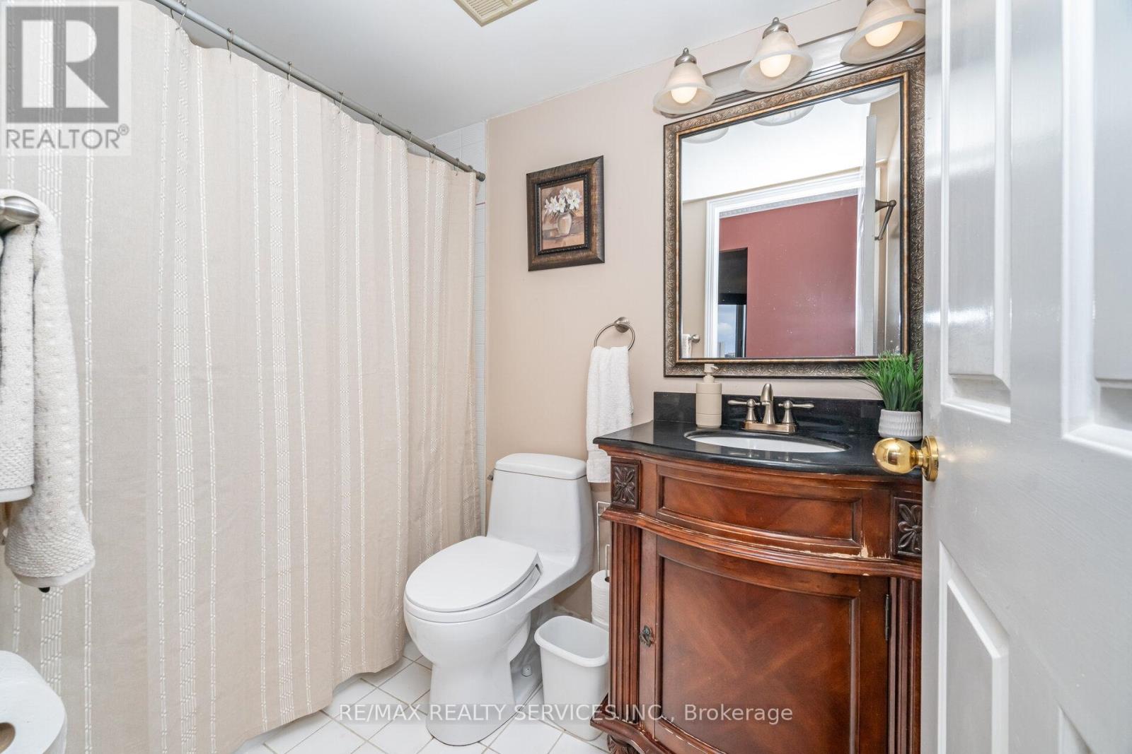 1502 - 22 Hanover Road, Brampton, Ontario  L6S 5K7 - Photo 22 - W12785336