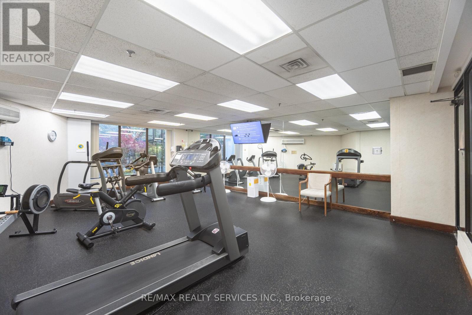 1502 - 22 Hanover Road, Brampton, Ontario  L6S 5K7 - Photo 44 - W12785336