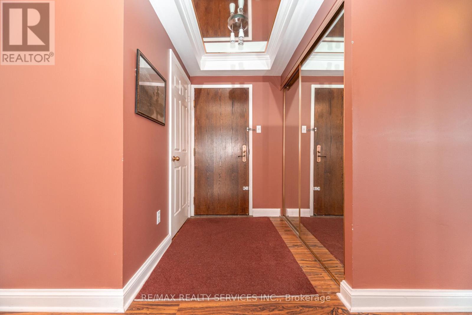 1502 - 22 Hanover Road, Brampton, Ontario  L6S 5K7 - Photo 5 - W12785336