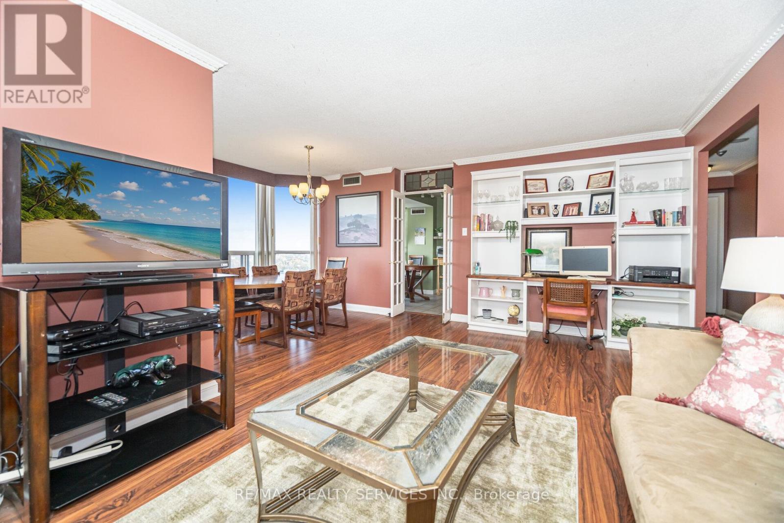 1502 - 22 Hanover Road, Brampton, Ontario  L6S 5K7 - Photo 9 - W12785336