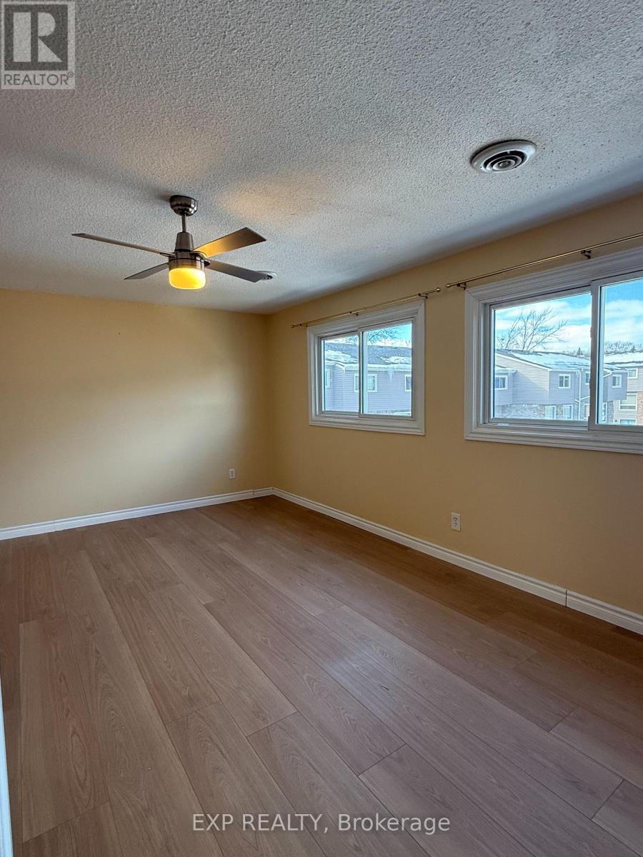 31 - 2050 Upper Middle Road, Burlington, Ontario  L7P 3R9 - Photo 13 - W12785342