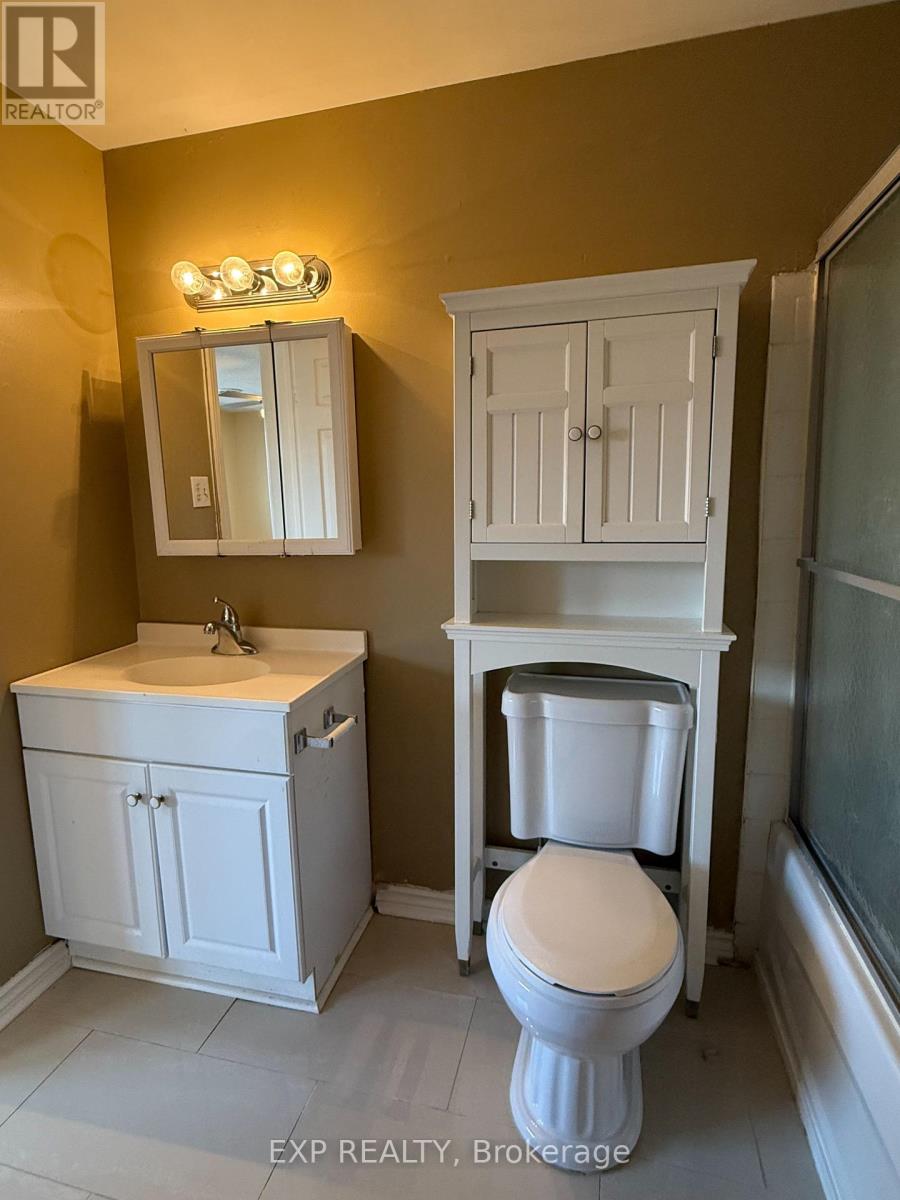 31 - 2050 Upper Middle Road, Burlington, Ontario  L7P 3R9 - Photo 17 - W12785342