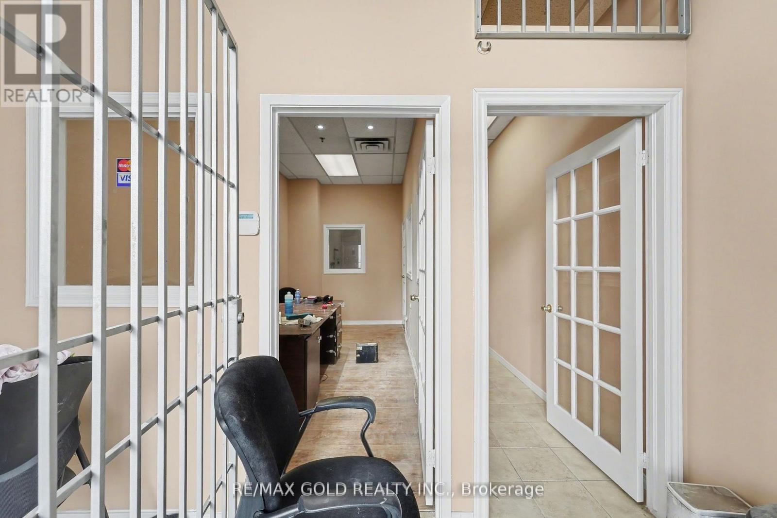 110 - 2985 Drew Road, Mississauga, Ontario  L4T 0A4 - Photo 13 - W12785344