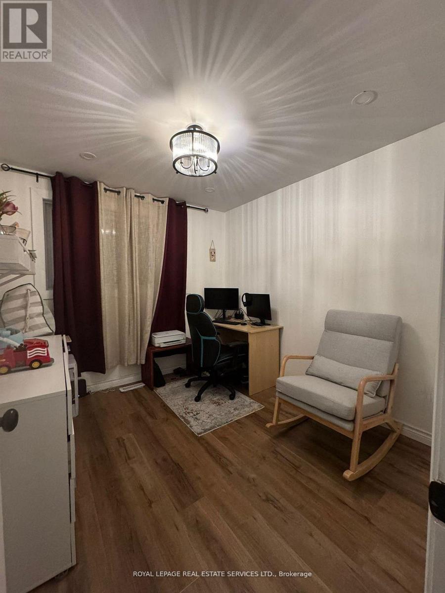 30 Obermeyer Drive, Kitchener, Ontario  N2A 1P6 - Photo 8 - X12785282