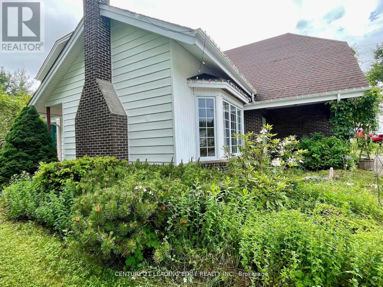 26 Main Road, Newfoundland, Newfoundland & Labrador  A0G 2P0 - Photo 2 - X12785308