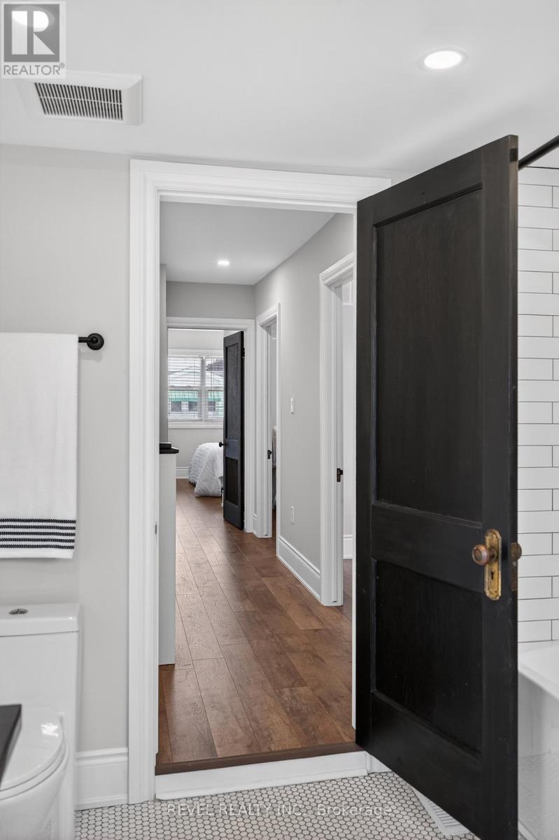 161 Connaught Avenue N, Hamilton, Ontario  L8L 6Z4 - Photo 29 - X12785320