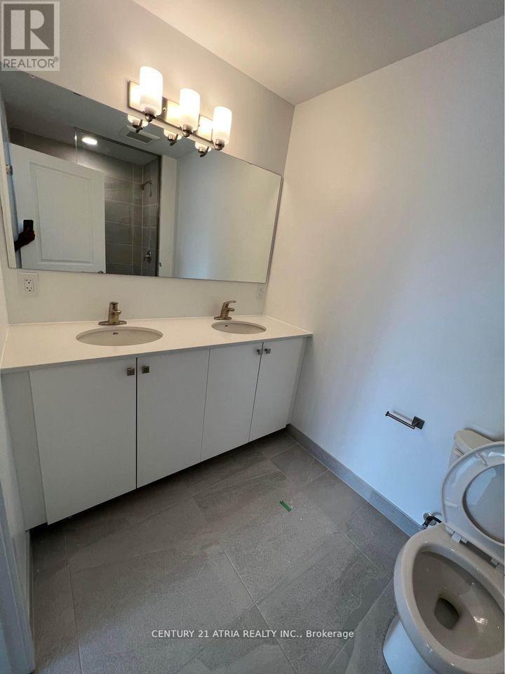 303 - 19a West Street N, Kawartha Lakes, Ontario  K9V 1C4 - Photo 11 - X12265447