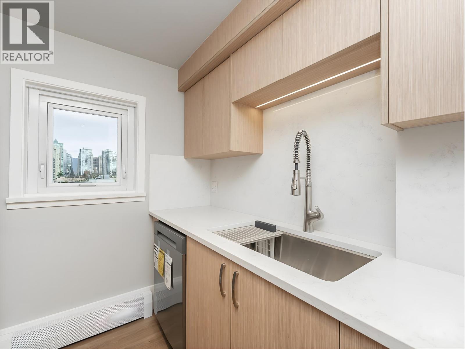 1102 1318 Homer Street, Vancouver, British Columbia  V6B 6A7 - Photo 9 - R3089558