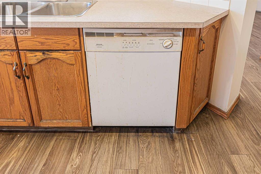 28 Martha's Meadow Place Ne, Calgary, Alberta  T3J 4H6 - Photo 17 - A2268817