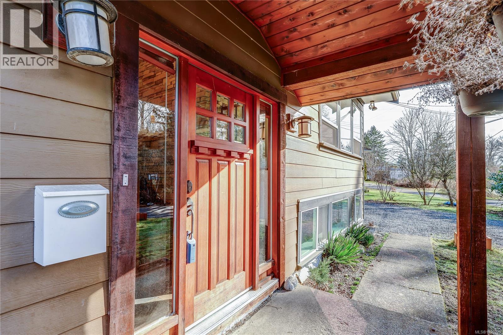 1614 Venlaw Rd, Nanaimo, British Columbia  V9S 1J5 - Photo 2 - 1025929