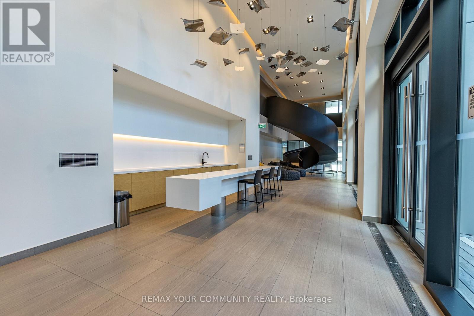 5405 - 1 Yorkville Avenue, Toronto (Annex), Ontario  M4W 0B1 - Photo 24 - C12785368