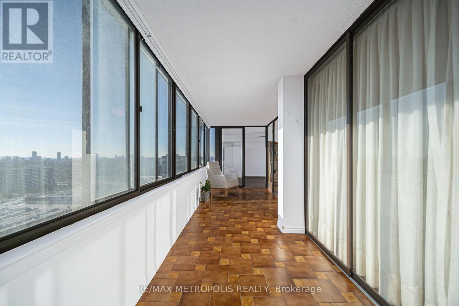 2212 - 2330 Bridletowne Circle, Toronto, Ontario  M1W 3P6 - Photo 33 - E12785382