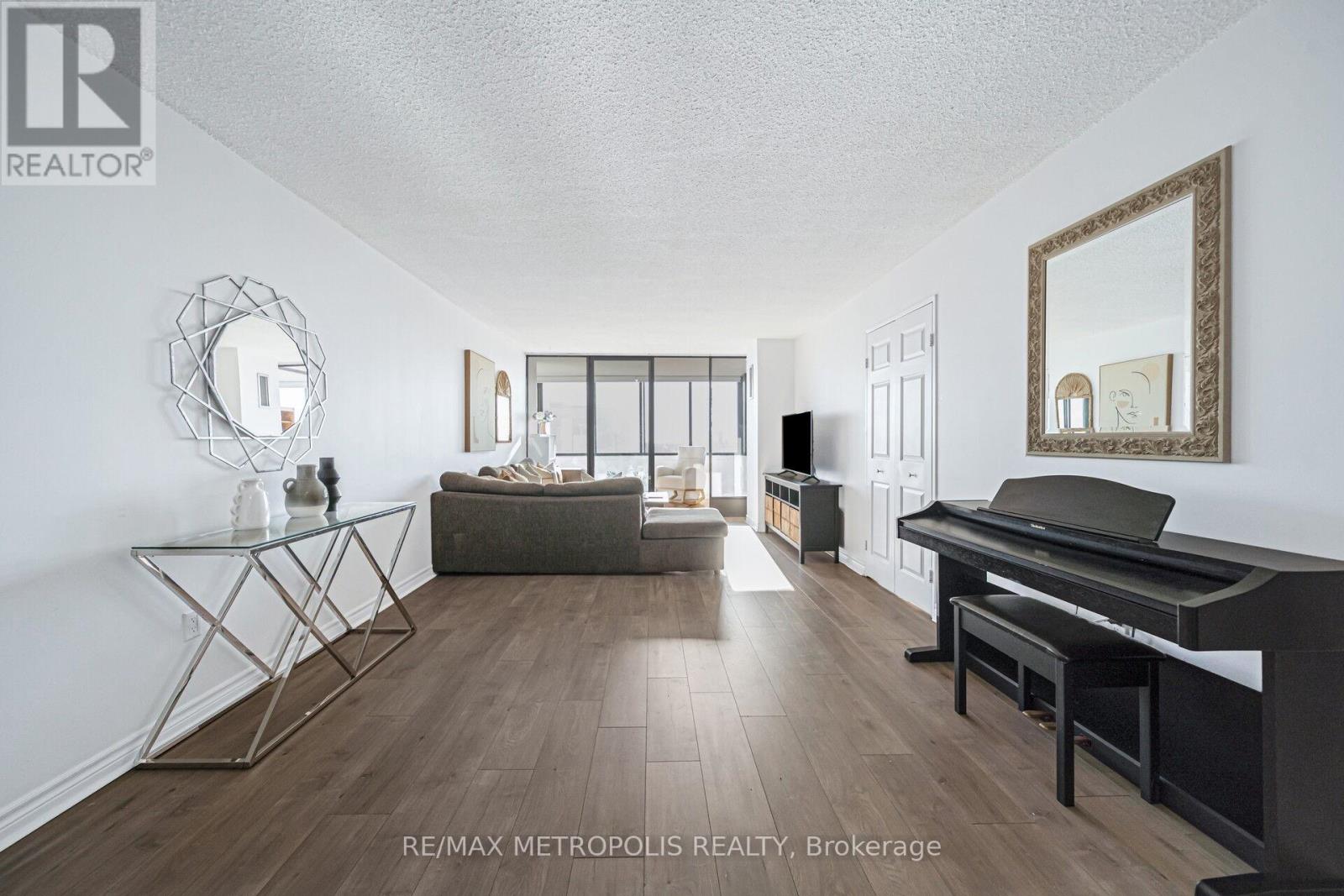 2212 - 2330 Bridletowne Circle, Toronto, Ontario  M1W 3P6 - Photo 9 - E12785382