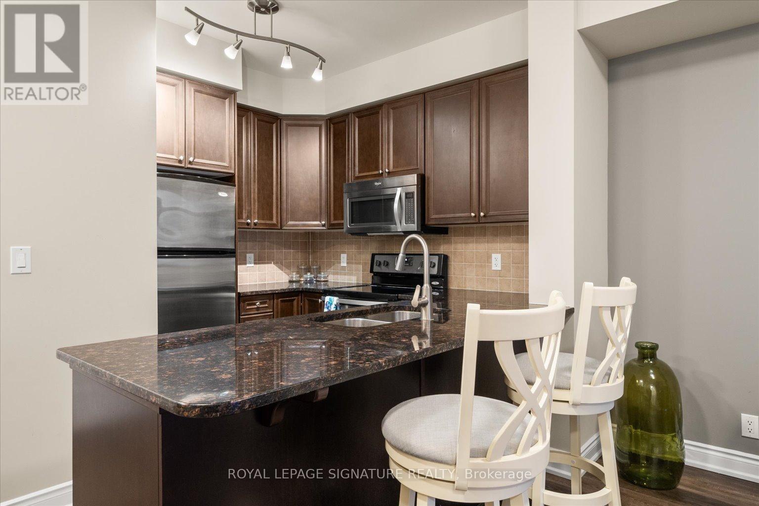 511 - 9225 Jane Street, Vaughan, Ontario  L6A 0J7 - Photo 8 - N12785372