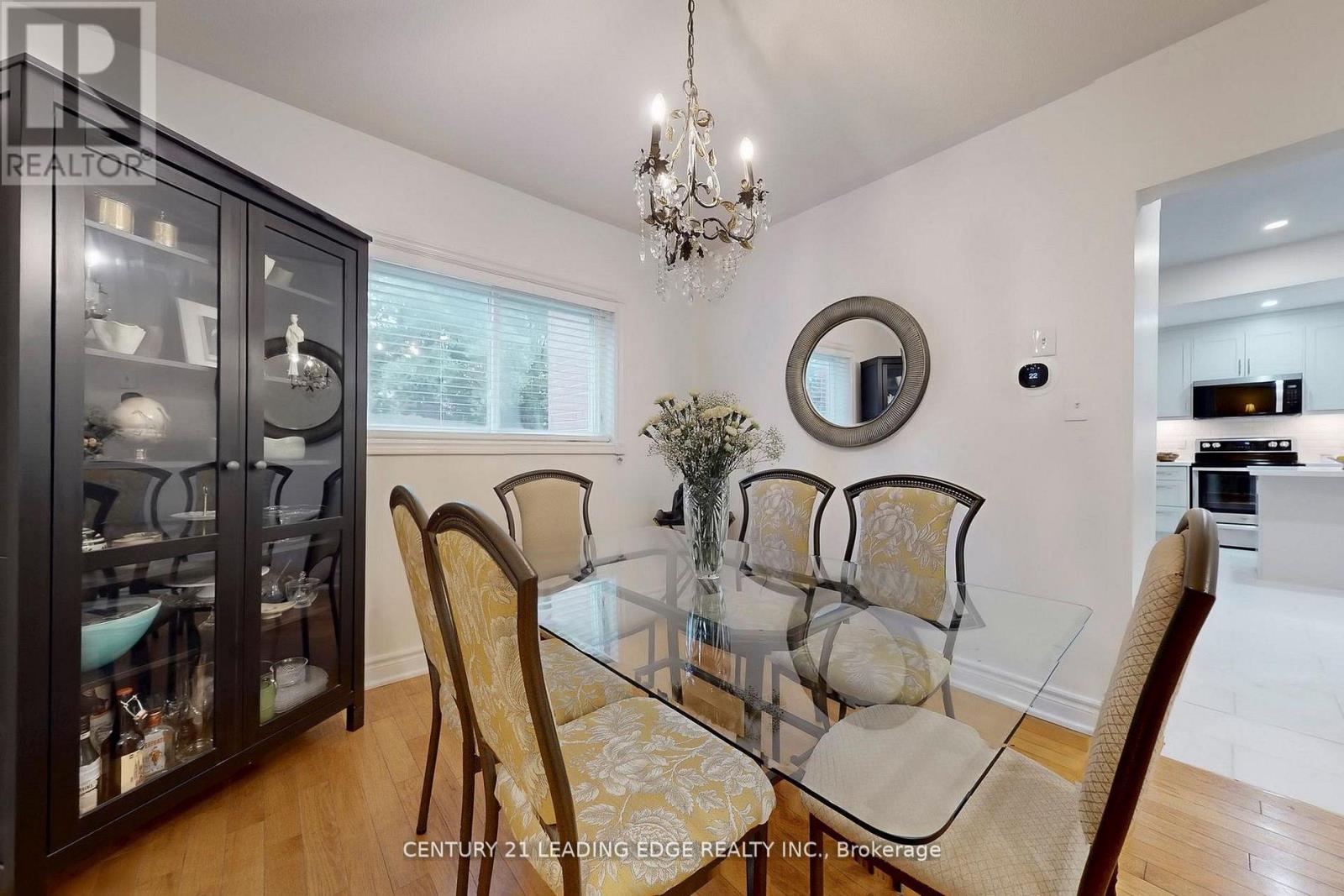 851 Hilton Boulevard, Newmarket, Ontario  L3X 2H7 - Photo 10 - N12785388