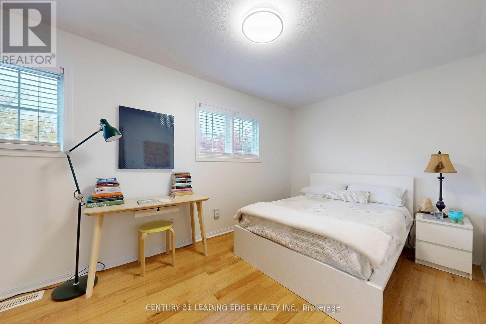 851 Hilton Boulevard, Newmarket, Ontario  L3X 2H7 - Photo 33 - N12785388