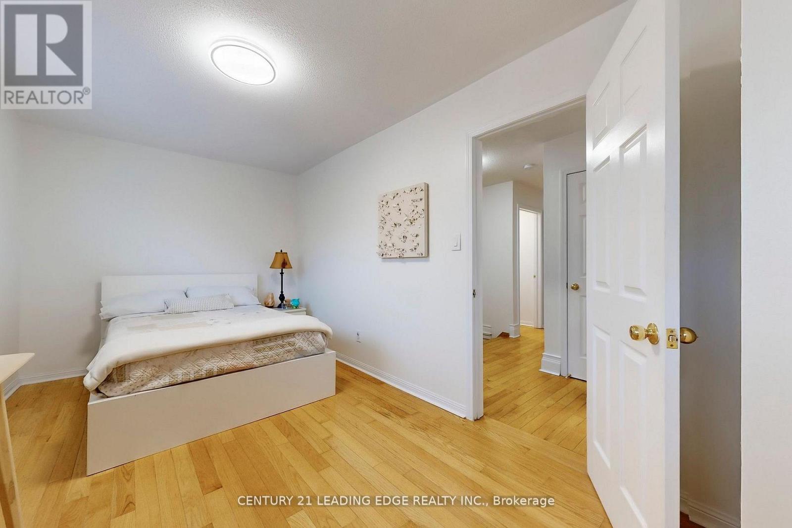 851 Hilton Boulevard, Newmarket, Ontario  L3X 2H7 - Photo 34 - N12785388