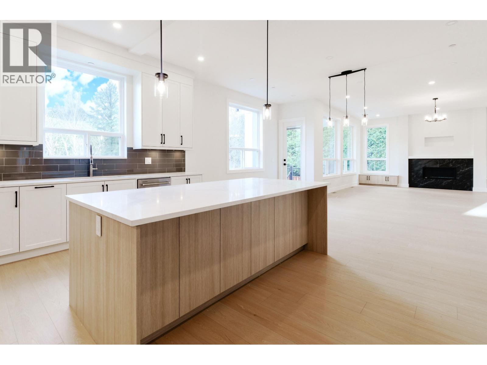 11002 243b Street, Maple Ridge, British Columbia  V2W 1H5 - Photo 6 - R3077938