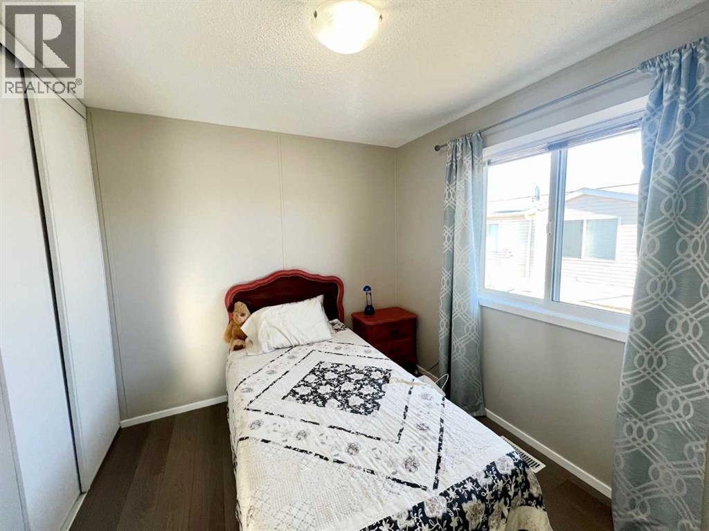 212 Cross, Acme, Alberta  T0M 0A0 - Photo 12 - A2285032