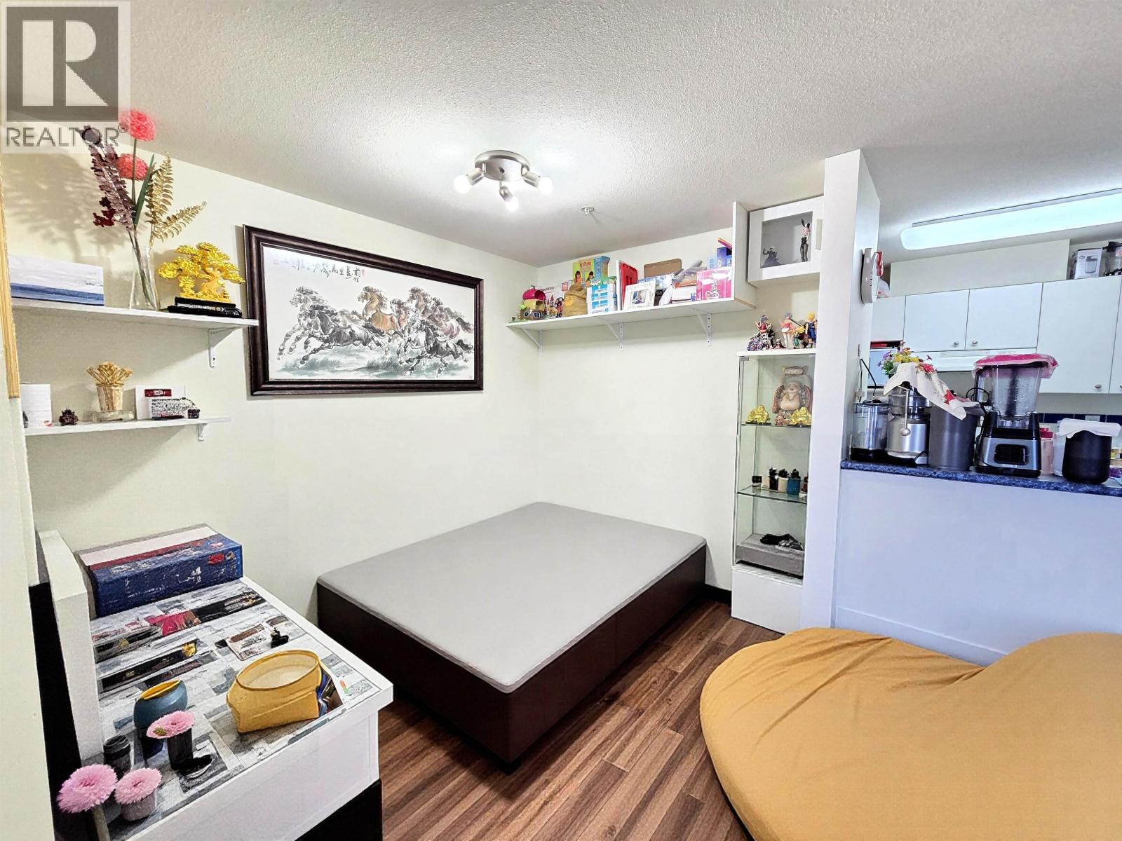 406 1145 Heffley Crescent, Coquitlam, British Columbia  V3B 7Z3 - Photo 5 - R3089134