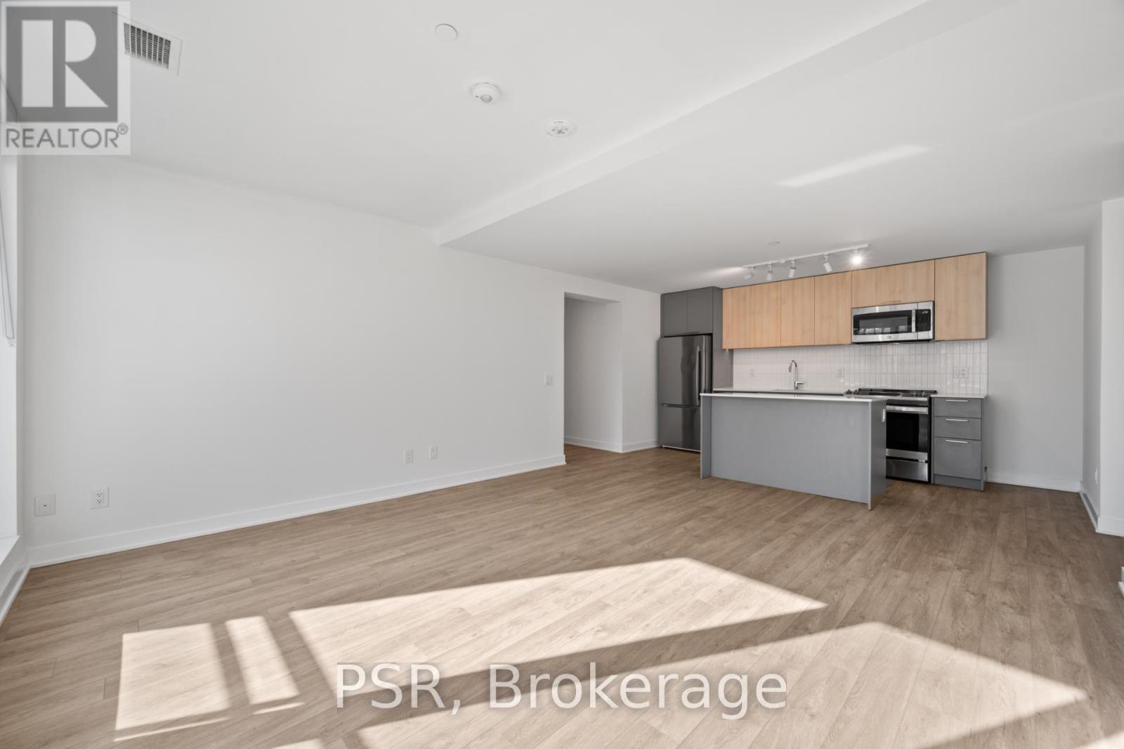 221 - 299 Campbell Avenue, Toronto, Ontario  M6P 3V7 - Photo 5 - W12785380