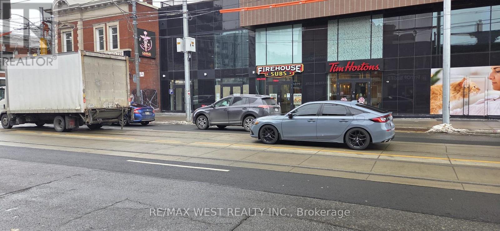 Store Front Plus Basement - 1210 King Street W, Toronto, Ontario  M6K 1G4 - Photo 9 - W12785392