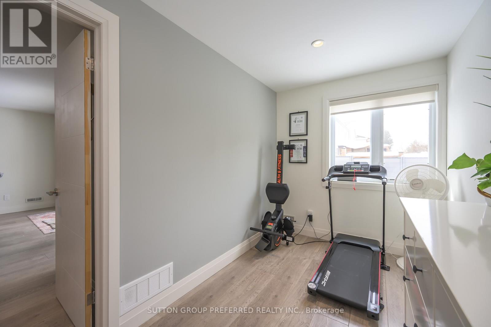 723 Apricot Drive, London South, Ontario  N6K 5A7 - Photo 39 - X12785416