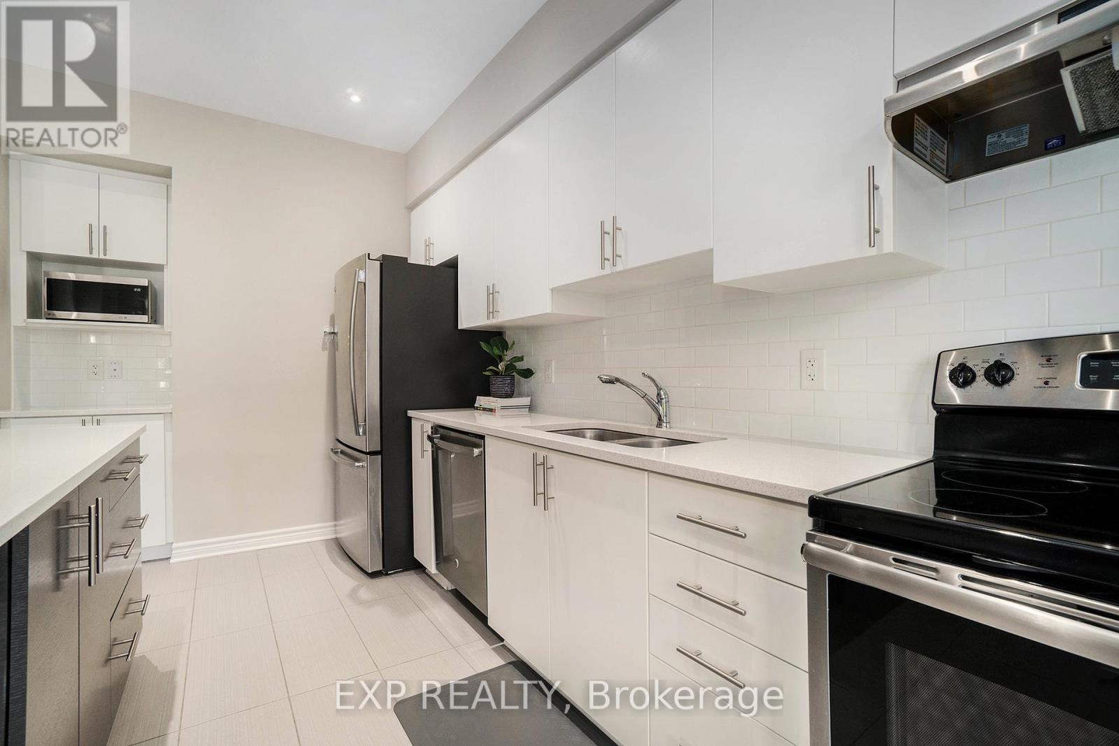 83 Stockholm Private, Ottawa, Ontario  K4M 0G9 - Photo 17 - X12785466