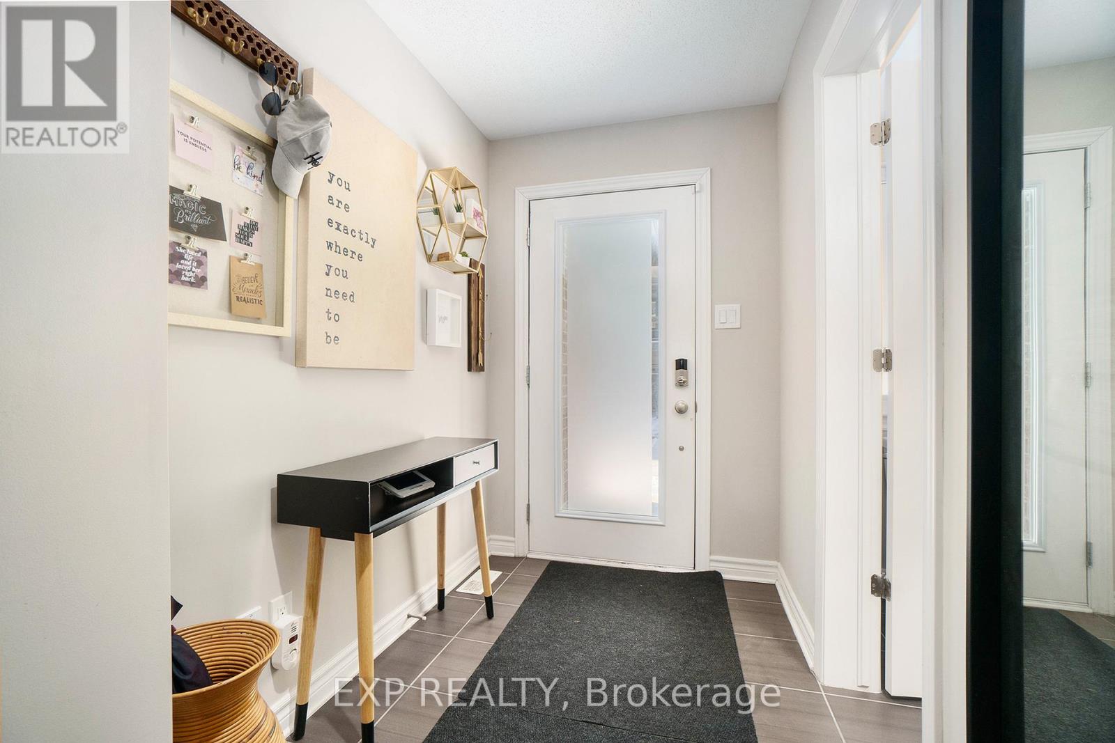 83 Stockholm Private, Ottawa, Ontario  K4M 0G9 - Photo 3 - X12785466