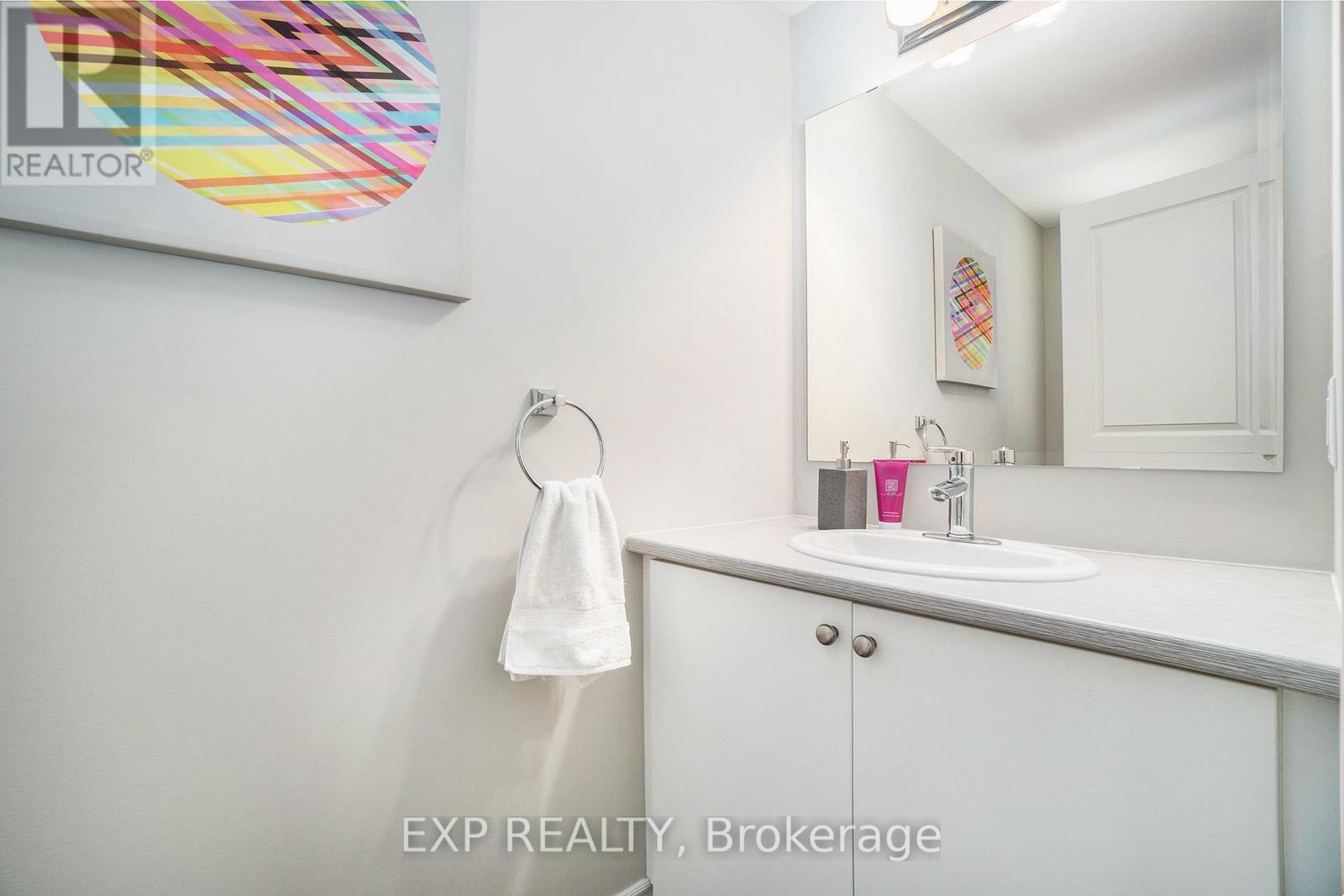 83 Stockholm Private, Ottawa, Ontario  K4M 0G9 - Photo 5 - X12785466