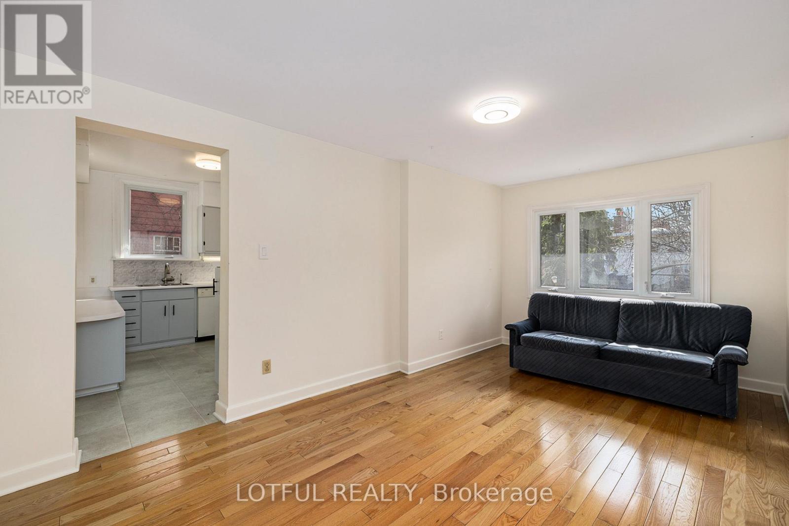 30 Foster Street, Ottawa, Ontario  K1Y 3J4 - Photo 10 - X12785484