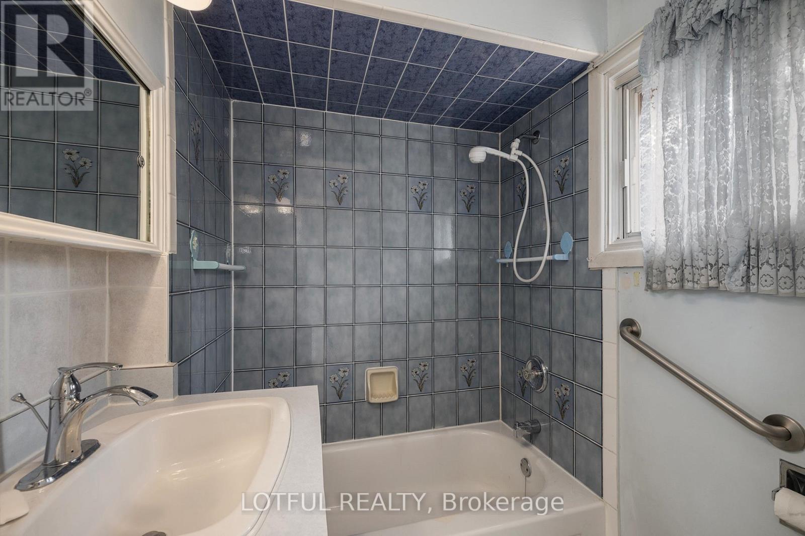 30 Foster Street, Ottawa, Ontario  K1Y 3J4 - Photo 19 - X12785484