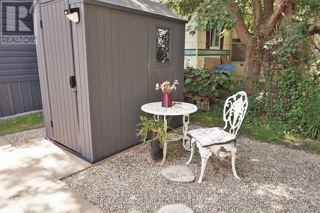 246 - 8845 Lundy's Lane, Niagara Falls, Ontario L2H 1H5 - Photo 3 - X12785418