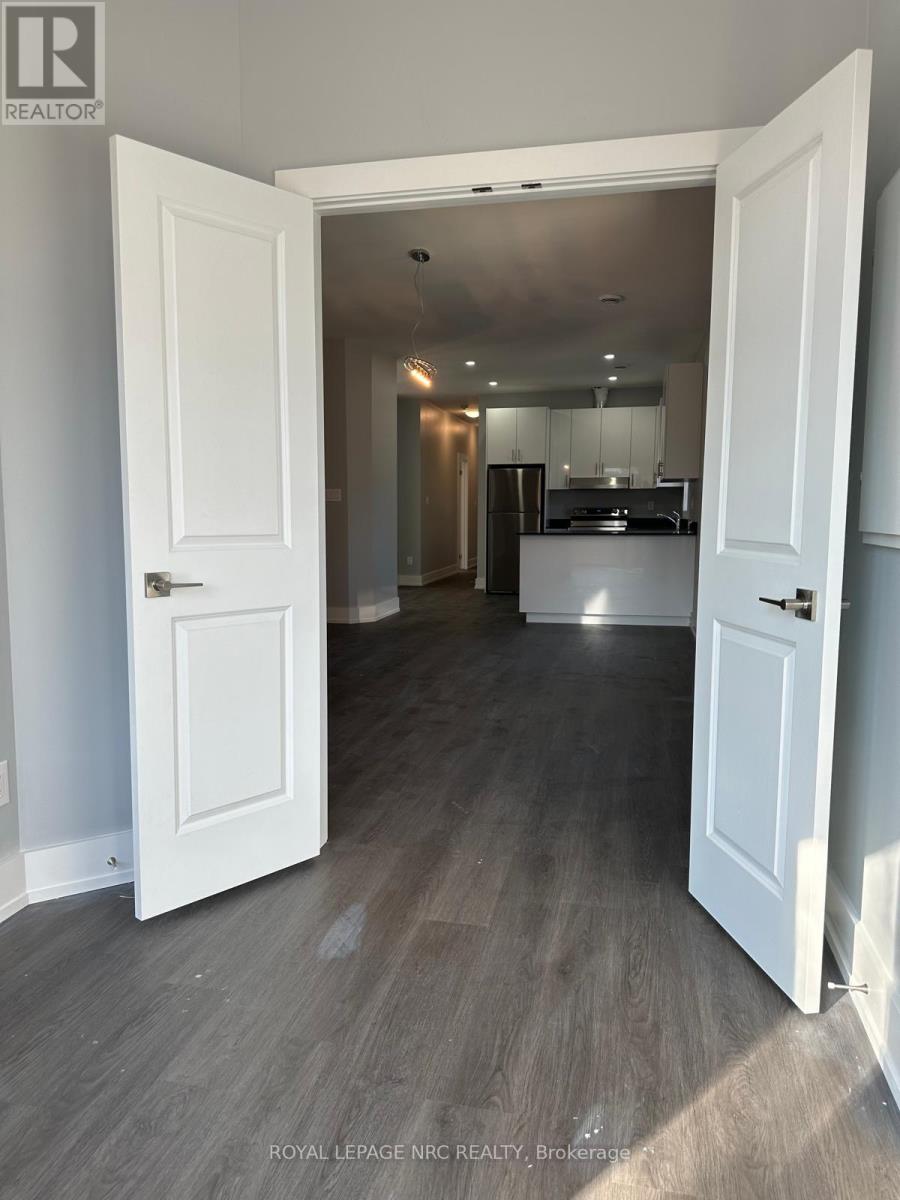 58 Griffith Street, Welland, Ontario  L3B 4G6 - Photo 7 - X12785422